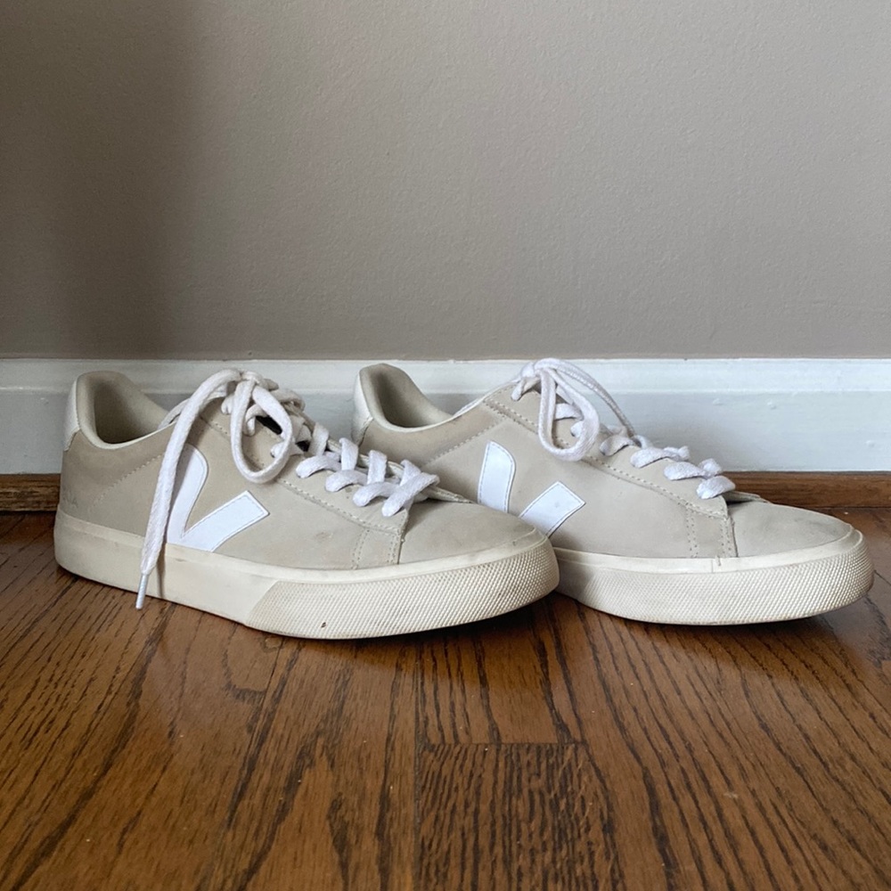 VEJA Esplar Leather Sneakers